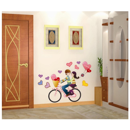 Decal trang trí tường - Đôi tình nhân Chạy Xe đạp Tình Yêu