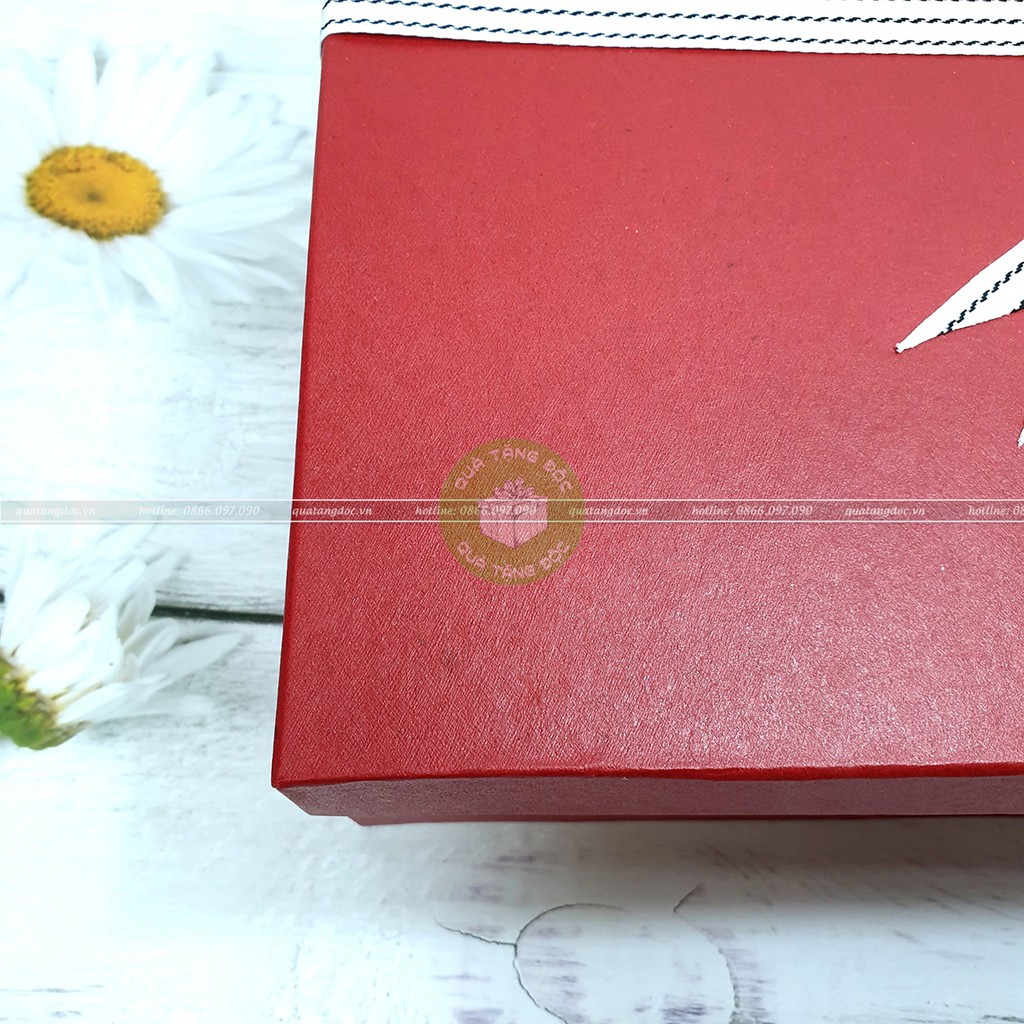 [Tặng thiệp + Giấy rơm] Hộp giấy đựng quà sinh nhật to 30x20x10 - HQ08 | BigBuy360 - bigbuy360.vn