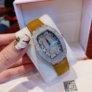 Set Đồng Hồ Davena Nữ Mặt Oval Full Đá 34mm Silver Authentic