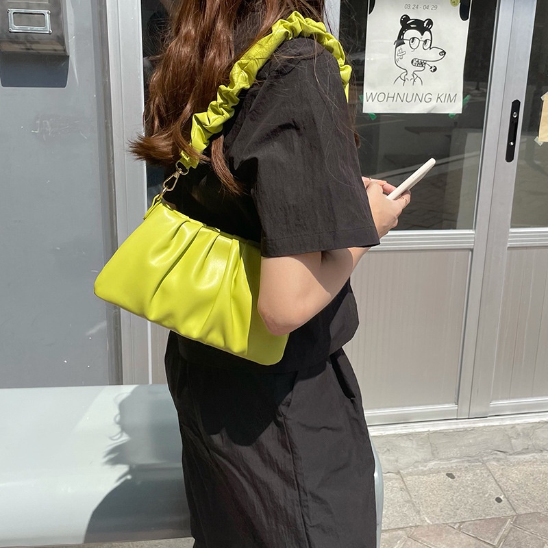 Túi Đeo Vai Hình Đám Mây Xếp Ly Xinh Xắn Dễ Phối Đồ Thời Trang Cho Nữ