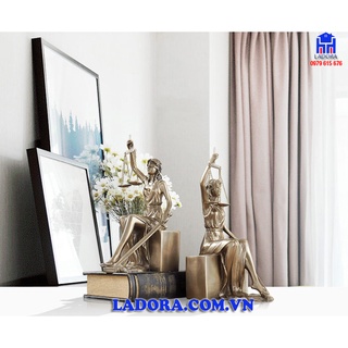 Giá Chặn Sách Nữ Thần Công Lý (DV034)