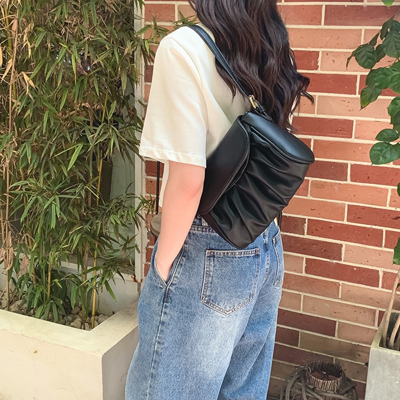 Túi đeo chéo hình đám mây màu trơn thời trang Hàn Quốc cho nữ