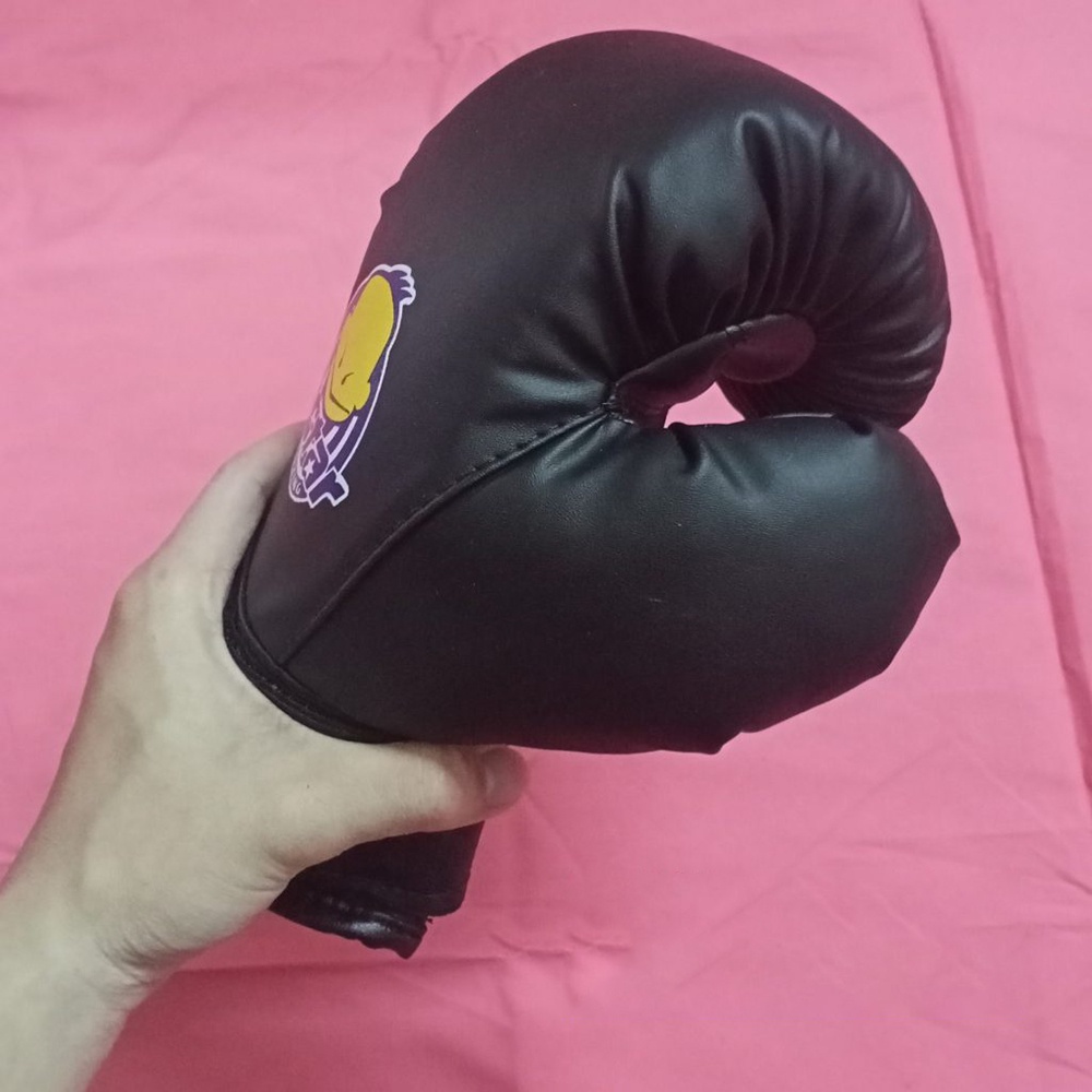 Găng tay boxing EVERLAST chất liệu da PU dành cho trẻ em kích cỡ 8OZ. loại tốt (25kg-45kg)