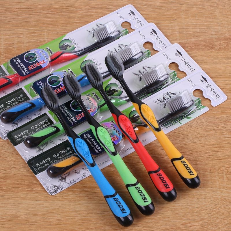 Bàn chải đánh răng than tre hoạt tính Hàn Quốc BOSSI 921 -Dụng cụ vệ sinh răng miệng đa năng VS STORE