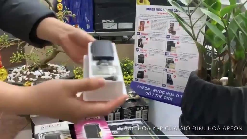 Nước Hoa Ô Tô Cao Cấp Areon, Nước Hoa Oto Kẹp Cửa Gió Chính Hãng Khử Mùi Xe Hơi Ô Tô Nhập Khẩu Bulgaria | BigBuy360 - bigbuy360.vn
