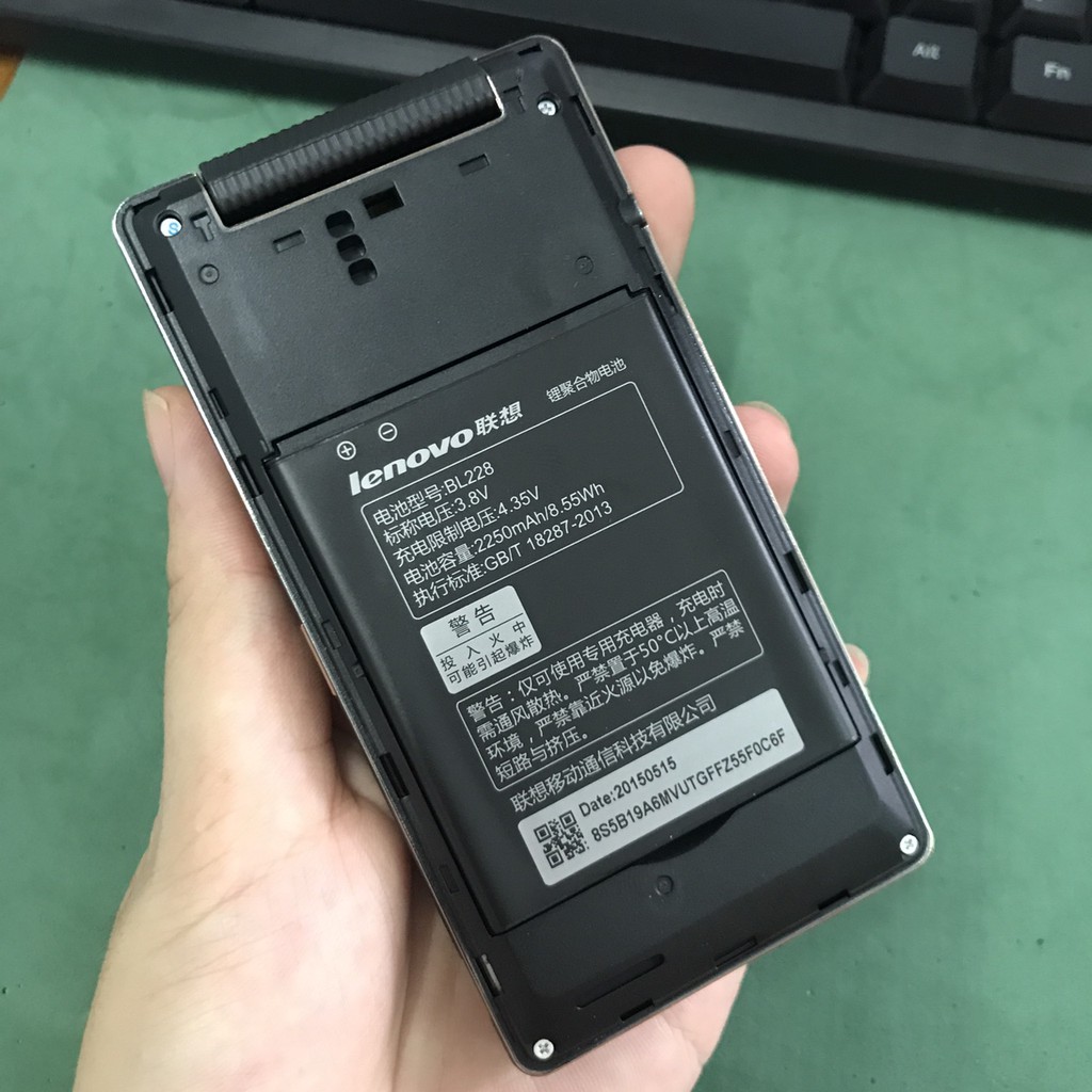 điện thoại Lenovo A588T nắp gập thông minh full phụ kiện | BigBuy360 - bigbuy360.vn