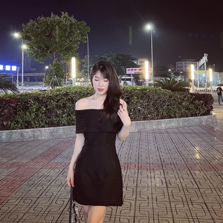 Váy trễ vai , váy body ngang vai hoạ tiết sóng kèm quần trong