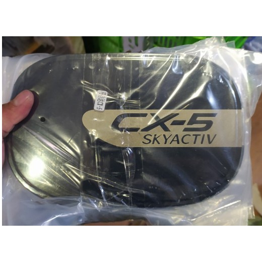Ốp Nắp Xăng Vân Titan Mazda CX5 2018-2021 Cao Cấp