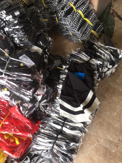 [Mã WASTUP5 giảm 10% tối đa 20K đơn 99K] Quần Đùi V Nam, Nữ UNiSex | BigBuy360 - bigbuy360.vn