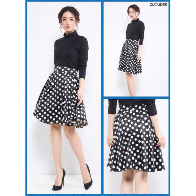 Chân váy xòe xếp ly