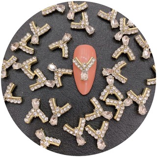cham nail nhiều viên