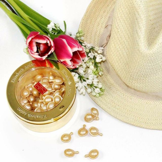 Tinh chất dưỡng da dạng viên nang Elizabeth Arden Ceramide Capsules