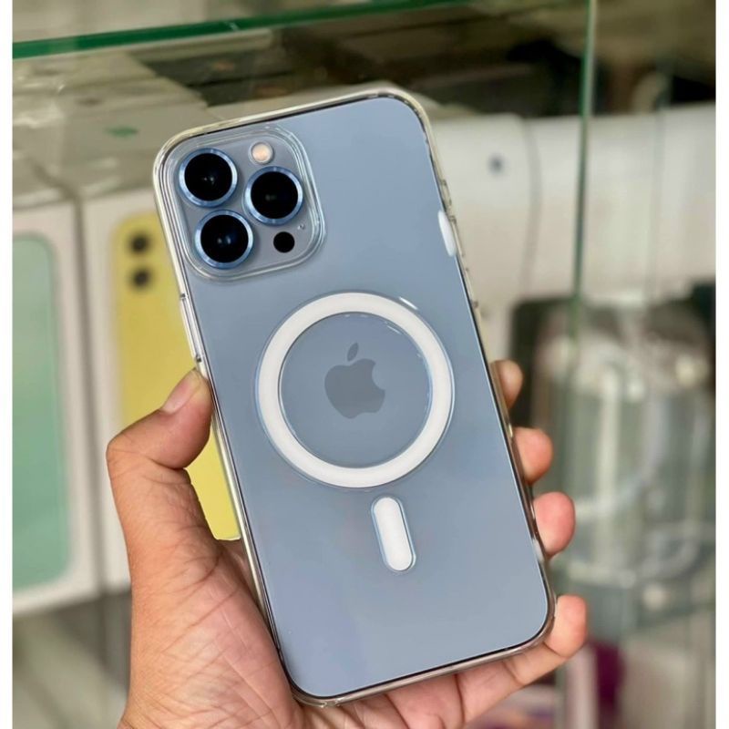 Ốp lưng Remax Trong hỗ trợ sạc Magsafe cho iPhone 13, 13 Pro, 13 Pro Max lưng trong kính viền