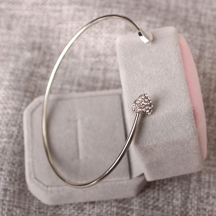 Full Diamond Heart Women's Bracelet Gold Plated Open Zircon Bracelet Simple Jewelry Hot Selling