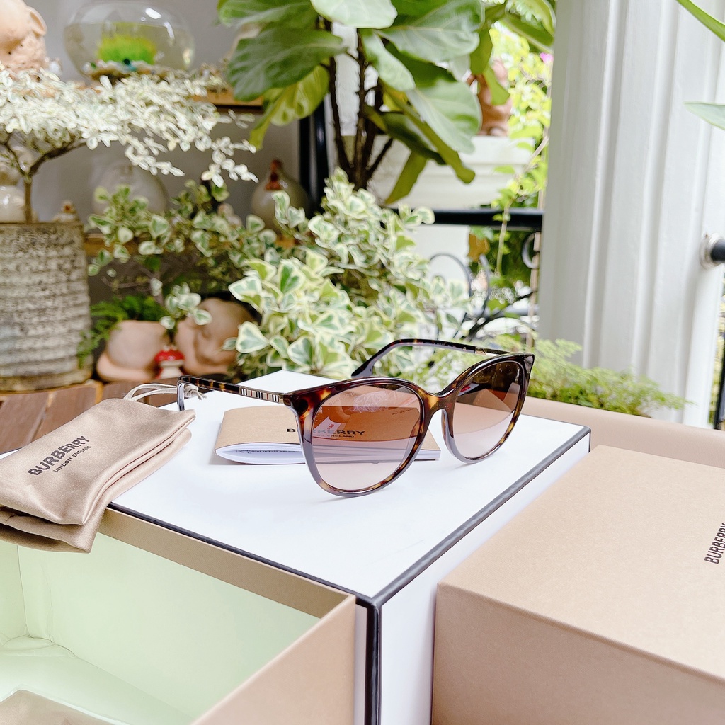 Kính mát Burberry gọng nâu havana mắt nâu trà BE4333 3002/13 ALICE