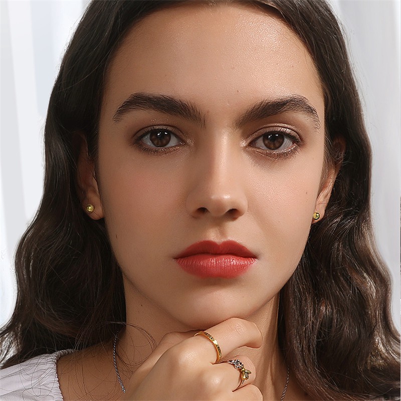 Simple and Fashionable S925 Silver Earrings