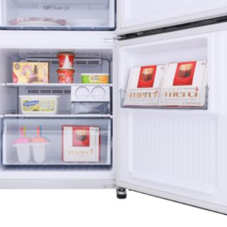 Tủ lạnh Panasonic NR-BC369QKV2 322L