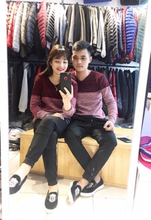 Áo len pha màu