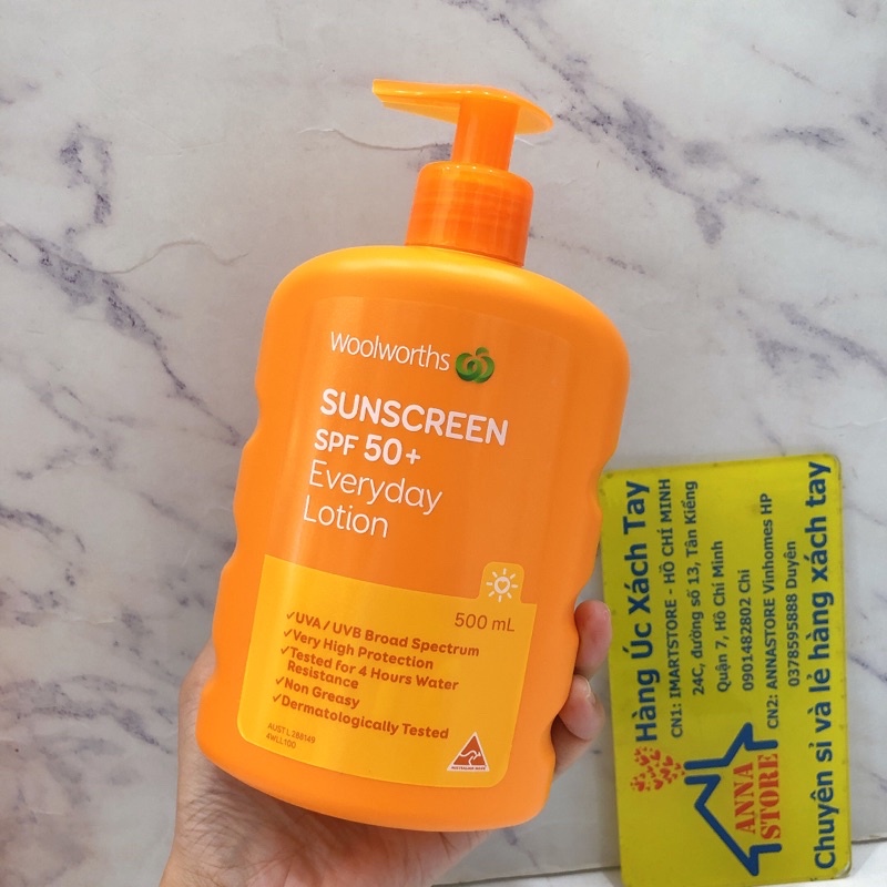 Kem chống nắng Woolworths Everyday Sunscreen SPF 50+ Đủ Size Không Gây Nhờn Rít Dùng Được Cho Mặt Và Body