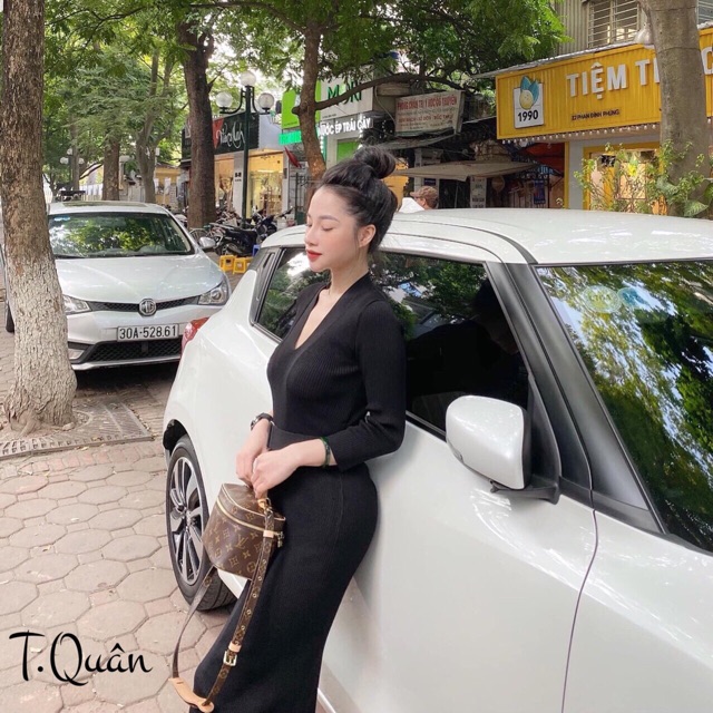 Váy len body cổ v kèm đai loại 1