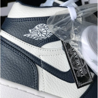 Giày JD1 Cao Cổ Xanh Lavi Giá Rẻ, Cao Cấp (Tặng Kèm 01 Đôi Tất) | BigBuy360 - bigbuy360.vn