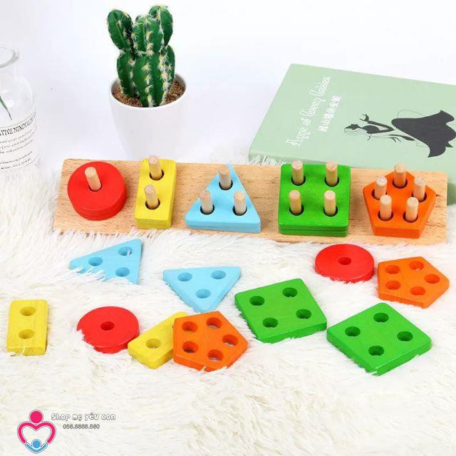 Giáo cụ Montessori thả hình khối