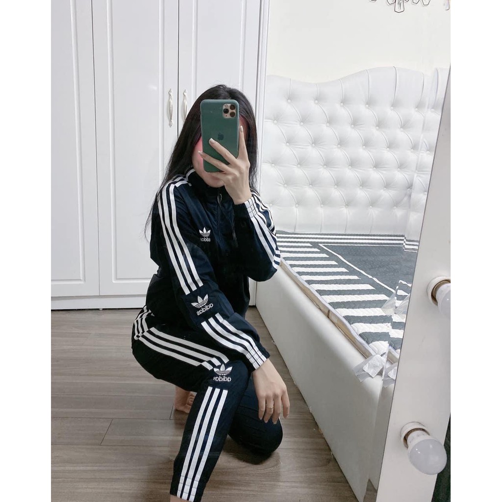 (HÀNG XUẤT XỊN) bộ gió đen nữ 2 lớp chất gió đẹp êm dáng chuẩn, Gió mềm co dãn nhẹ, xịn xò SIZE: S M L