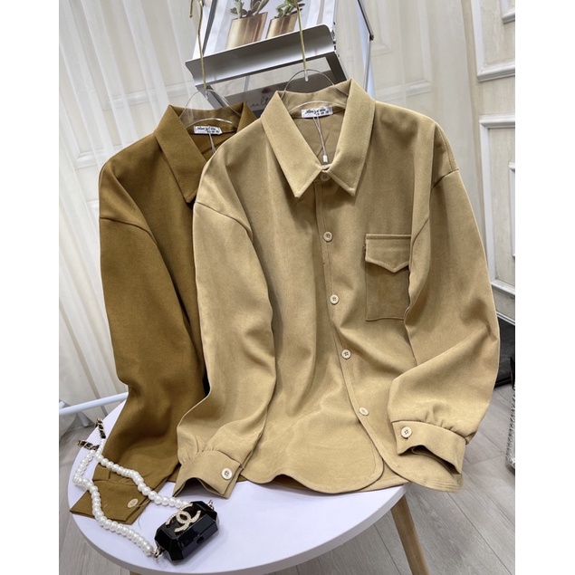 Sơ mi nâu nhung tăm túi ngực dáng thụng rộng