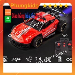 Xe điều khiển từ xa phun khói và có đèn - Xe ô tô điều khiển từ xa tốc độ cao có chế độ tự lái
