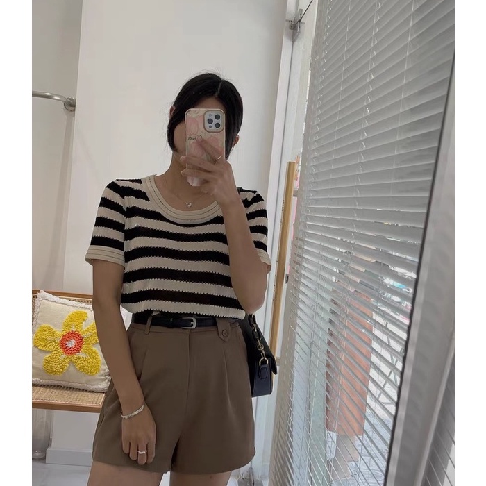 Áo mongtoghi len trắng đen caro