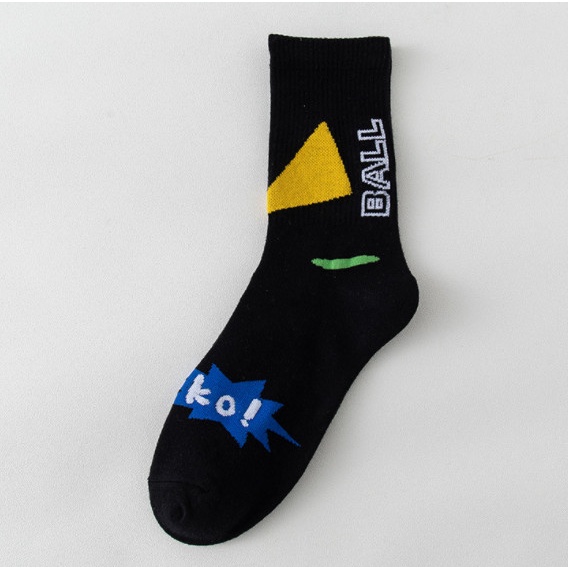 Vớ thể thao cao cổ Nam Nữ phong cách trẻ trung, năng động, cá tính.