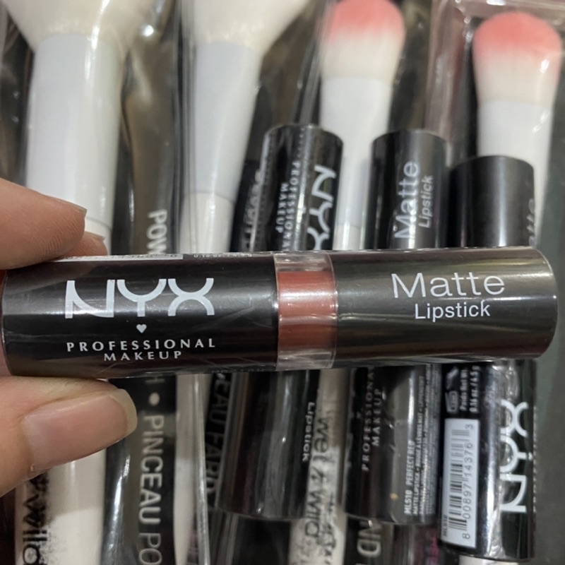 Son lì NYX Matte Lipstick Siera 4,5g