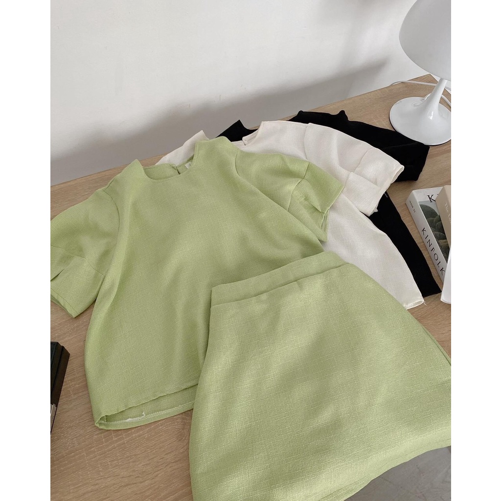 Set Áo Tay Bồng Và Chân Váy Chữ A Có 2 Lớp Phía Sau Lưng Chun Chuẩn Form