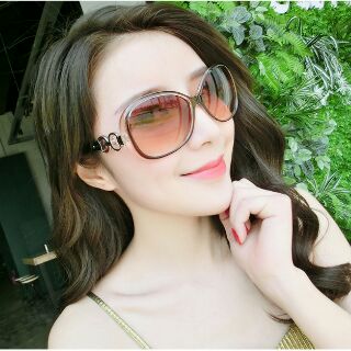 Kính mắt nữ gọng số 8 thời trang