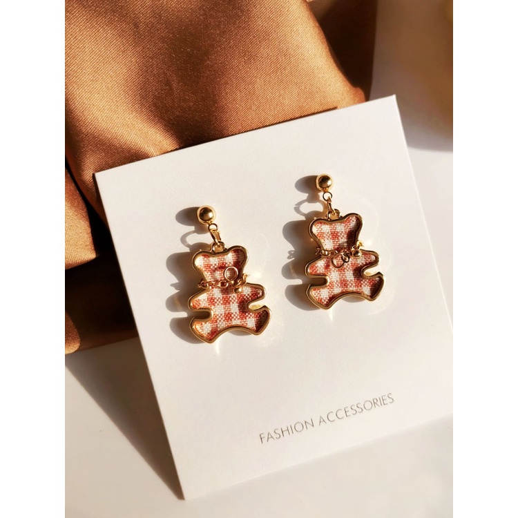 Bông tai hình gấu caro phong cách Hàn Quốc dành cho nữ