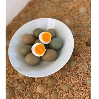 Trứng chim trĩ