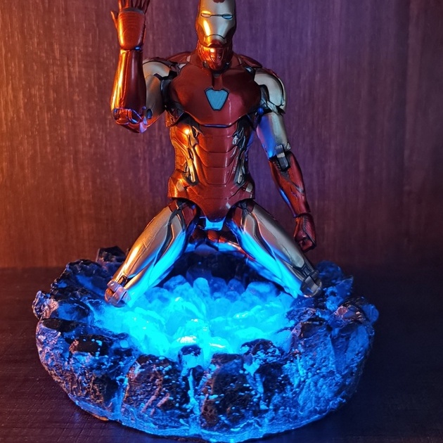 Mô hình Diorama effect battle đế đứng base đất đá có đèn led - Custom figure