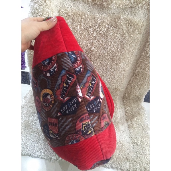 Túi si chất nhung y hình