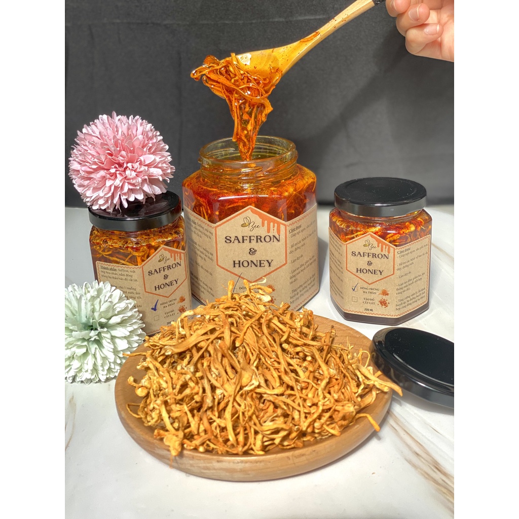 SAFFRON ĐÔNG TRÙNG HẠ THẢO NGÂM MẬT ONG