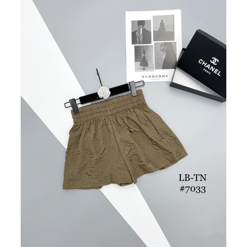QUẦN SHORT PHỒNG GẤM HOA NỔI QUẢNG CHÂU LOẠI 1 MS16274