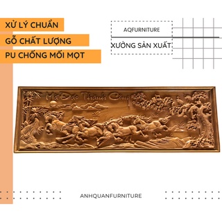 Tranh gỗ gõ đỏ Mã đáo thành công trang trí nội thất sang trọng