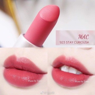 Son MAC Stay Curious màu 923 cam đất