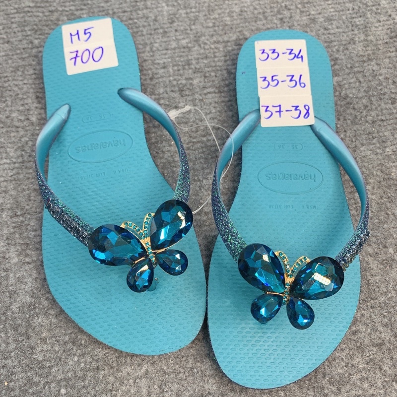 dép HVN mix charm b.đá