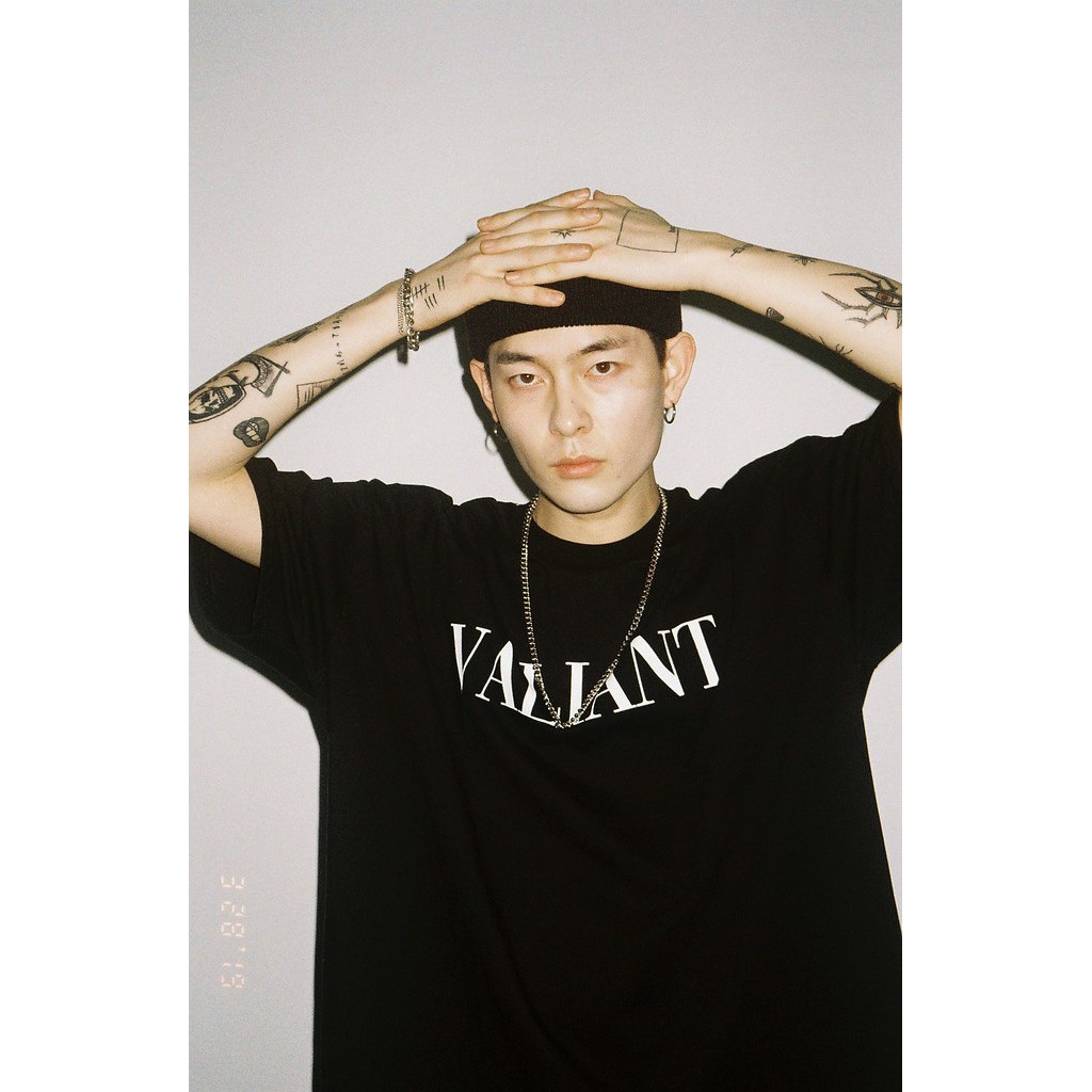 Áo thun tay lỡ Wearit chất liệu cotton cao cấp 100% form dáng rộng unisex phù hợp nam nữ VALIANT | BigBuy360 - bigbuy360.vn