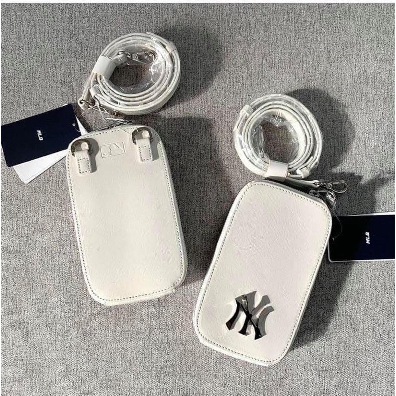 - Túi đeo chéo MLB mini đựng điện thoại chính hãng 100%