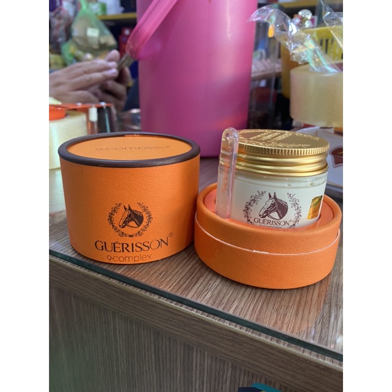 Kem dầu ngựa Guerisson 9 Complex Horse Oil Cream 🐴