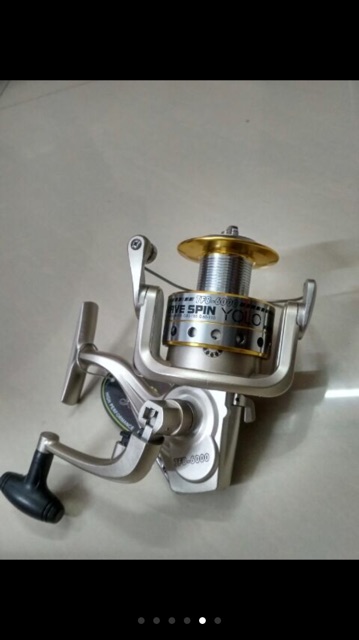 Combo gồm bộ cần Shimano 2 khúc đặc , máy câu YOLO TFB 6000