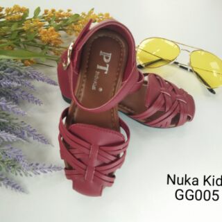 Giày rọ cho mẹ và bé