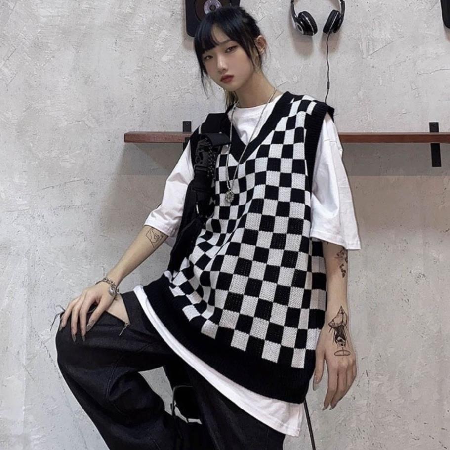 Áo len gile kẻ caro đen trắng unisex nam nữ cổ chữ v phong cách cá tính thời trang thu đông Hàn Quốc M32HD