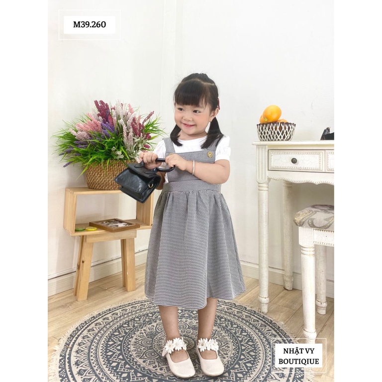 Áo Bé Gái NHẬT VY Tay Phồng Trơn Chất Thun Màu Trắng  - D2339